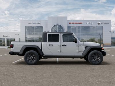 2026 Jeep Gladiator — photo 21 view