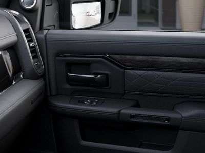 2026 Ram 3500 — photo 25 view