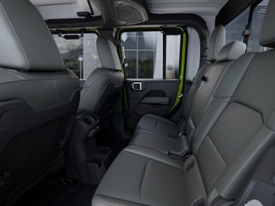 2026 Jeep Gladiator - Photo 23
