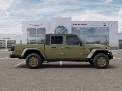 2026 Jeep Gladiator — photo 21 view