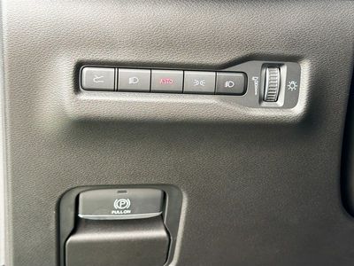 2025 Jeep Wagoneer S - Photo 35