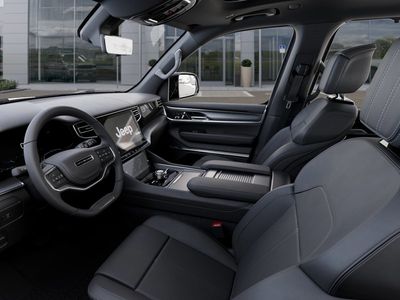 2026 Jeep Grand Wagoneer - Photo 22