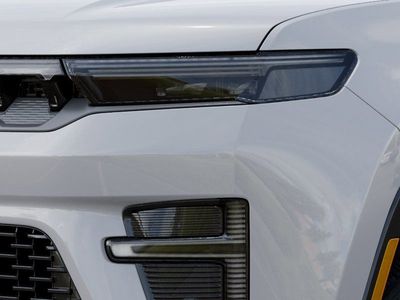 2026 Jeep Grand Wagoneer - Photo 10