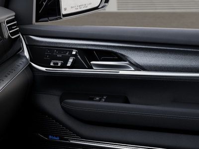 2026 Jeep Grand Wagoneer - Photo 25