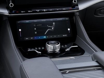 2026 Jeep Grand Wagoneer - Photo 24