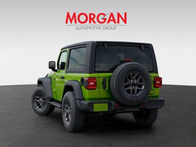 2025 Jeep Wrangler - Photo 3
