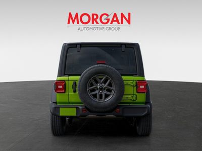 2025 Jeep Wrangler - Photo 7