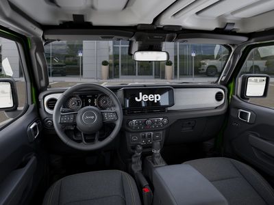 2025 Jeep Wrangler - Photo 14