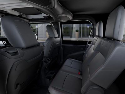 2026 Jeep Wrangler - Photo 23