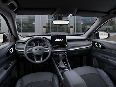 2026 Jeep Compass - Photo 14