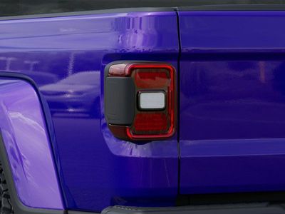 2026 Jeep Gladiator — photo 9 view