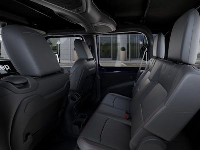 2026 Jeep Wrangler - Photo 23