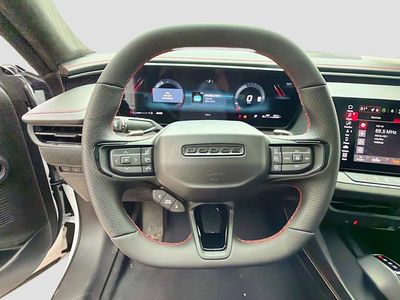 2026 Dodge Charger - Photo 38