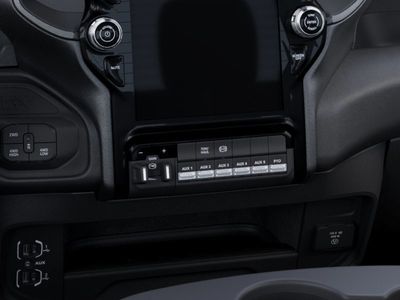 2026 Ram 5500HD - Photo 24