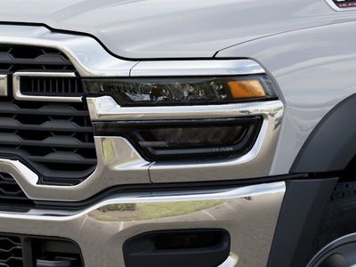 2026 Ram 5500HD - Photo 10