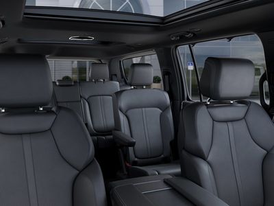 2026 Jeep Grand Wagoneer - Photo 26