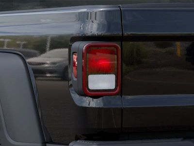 2026 Jeep Gladiator — photo 9 view