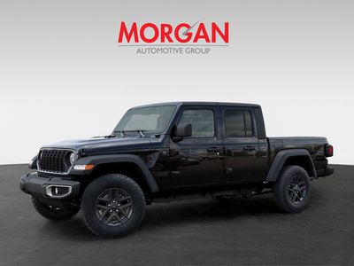 2026 Jeep Gladiator — side profile view