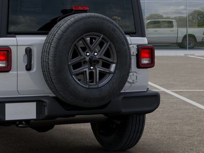 2026 Jeep Wrangler - Photo 13