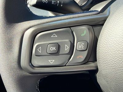 2026 Jeep Wrangler - Photo 35