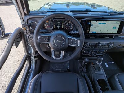 2026 Jeep Wrangler - Photo 16