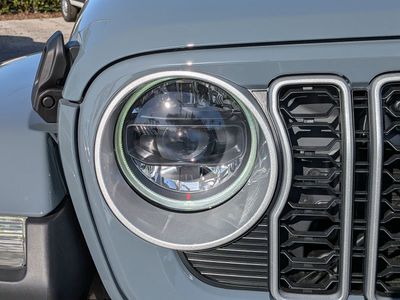 2026 Jeep Wrangler - Photo 10