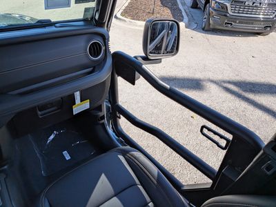 2026 Jeep Wrangler - Photo 17
