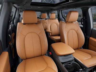 2026 Chrysler Pacifica — photo 16 view