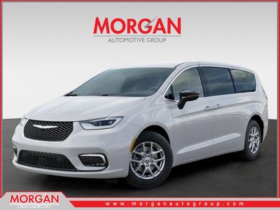 2026 Chrysler Pacifica Select in White — front three-quarter view