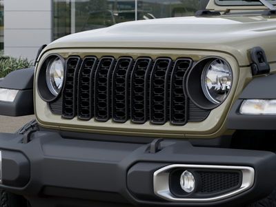 2026 Jeep Gladiator — photo 11 view