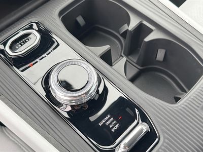 2026 Jeep Cherokee - Photo 27
