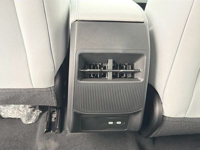 2026 Jeep Cherokee - Photo 19
