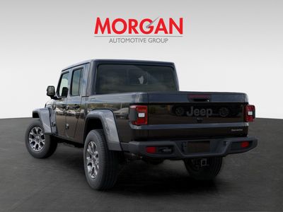 2026 Jeep Gladiator - Photo 3