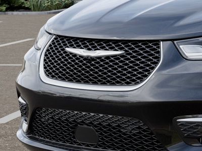 2026 Chrysler Pacifica — photo 11 view