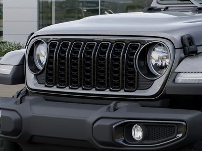 2026 Jeep Gladiator — photo 11 view