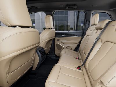 2026 Jeep Grand Cherokee — photo 23 view