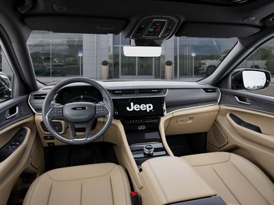 2026 Jeep Grand Cherokee — photo 14 view
