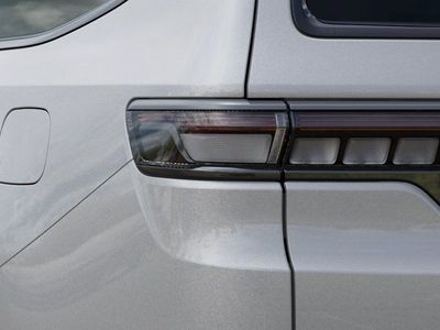 2026 Jeep Grand Wagoneer L - Photo 9