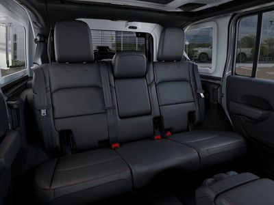 2026 Jeep Wrangler - Photo 15