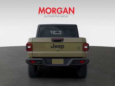 2026 Jeep Gladiator — photo 7 view