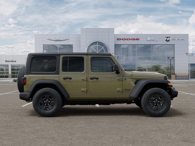 2026 Jeep Wrangler - Photo 21