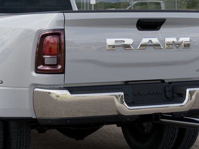 2026 Ram 3500 — photo 13 view