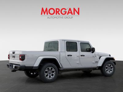 2026 Jeep Gladiator - Photo 4