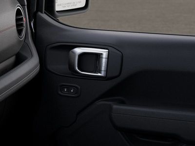 2026 Jeep Wrangler - Photo 25