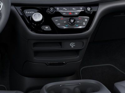 2026 Chrysler Voyager - Photo 24
