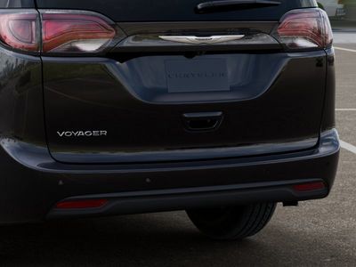 2026 Chrysler Voyager - Photo 13