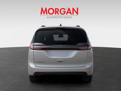 2026 Chrysler Pacifica - Photo 7