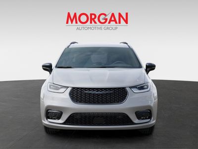 2026 Chrysler Pacifica - Photo 6