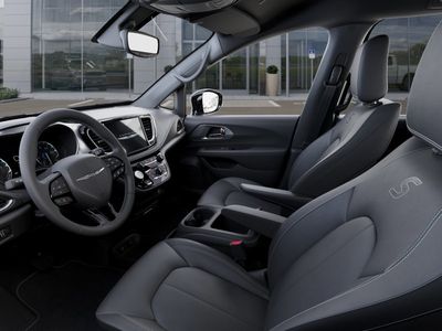 2026 Chrysler Pacifica - Photo 22