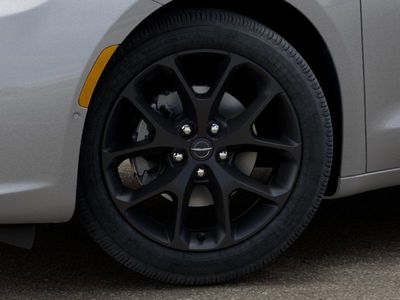 2026 Chrysler Pacifica - Photo 8